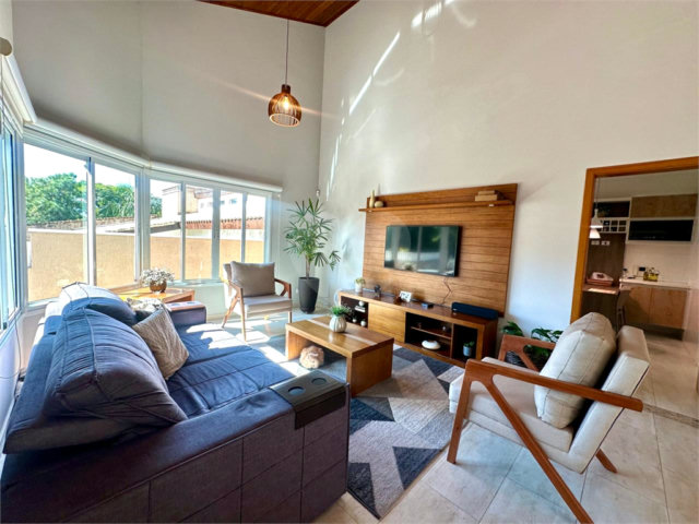 Casa Térrea à venda com 3 suítes em Tremembé, São Paulo, SP