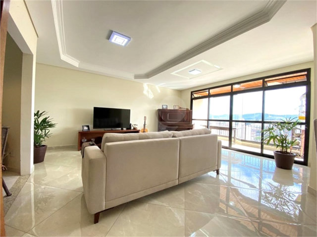 Apartamento à venda com 3 quartos, sendo 1 suíte,  em Vila Rosália, Guarulhos, SP