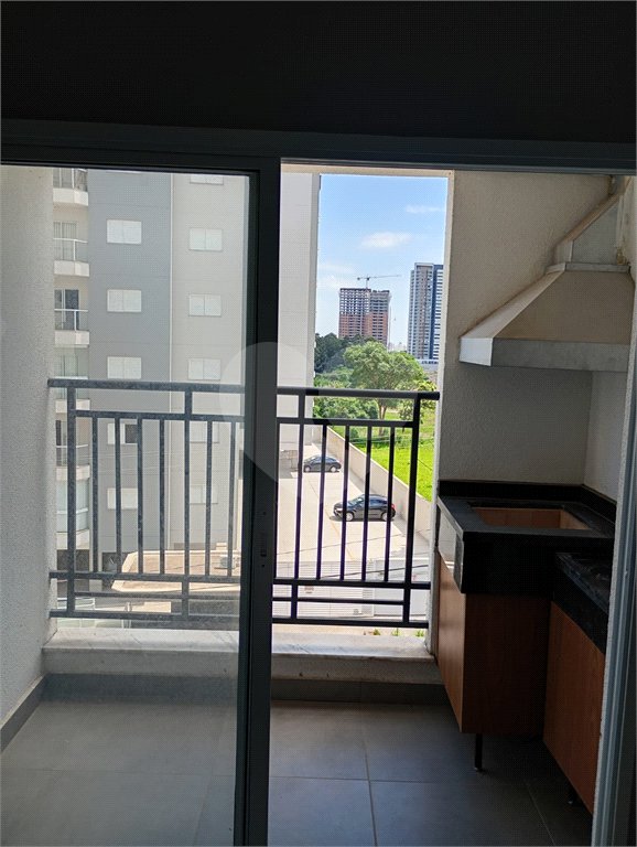 Apartamento à venda com 3 quartos, sendo 1 suíte,  em Parque Campolim, Sorocaba, SP