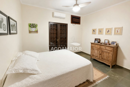 Casa à venda com 6 quartos, sendo 3 suítes,  em Santos Dumont, Três Lagoas, MS