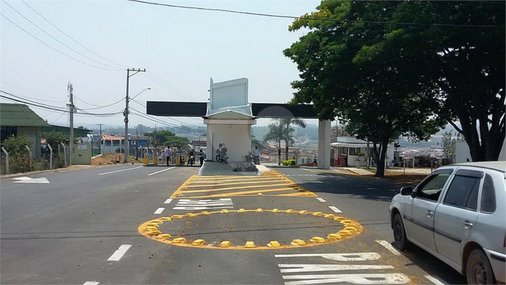 Casa à venda com 4 suítes no condomínio Jardins D'icaraí, Salto - SP