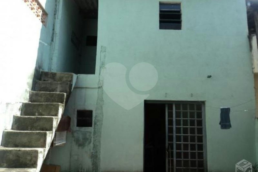 Sobrado à venda com 3 quartos no Brasilândia, São Paulo, SP
