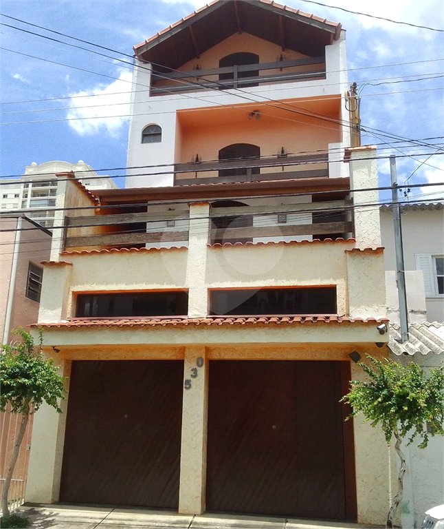 Casa à venda com 3 suítes em Vila Romana, São Paulo, SP