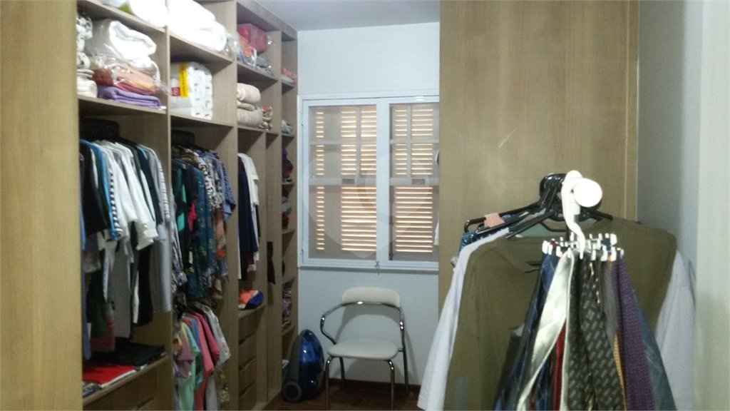 Sobrado à venda com 3 quartos, sendo 1 suíte,  em Horto Florestal, São Paulo, SP