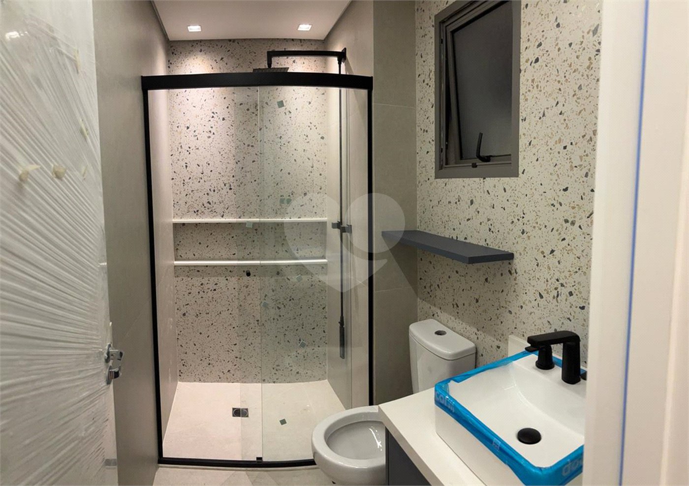 Apartamento à venda com 3 suítes em Parada Inglesa, São Paulo, SP