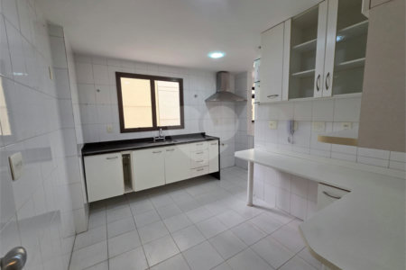 Apartamento à venda com 3 quartos, sendo 1 suíte,  em Tijuca, Rio de Janeiro, RJ