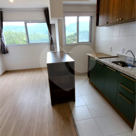 Apartamento à venda com 3 quartos, sendo 1 suíte, em Parque Santana, Mogi das Cruzes, SP