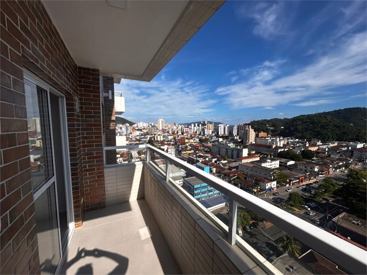 Apartamento Residencial à venda, Centro, São Vicente - AP0552.