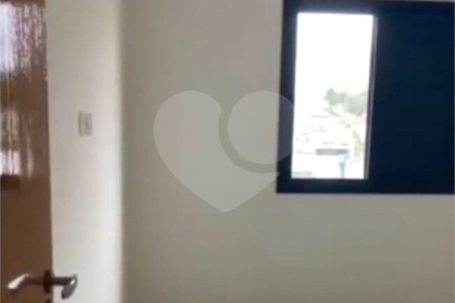 Sobrado à venda com 3 quartos, sendo 1 suíte,  em Penha de França, São Paulo, SP