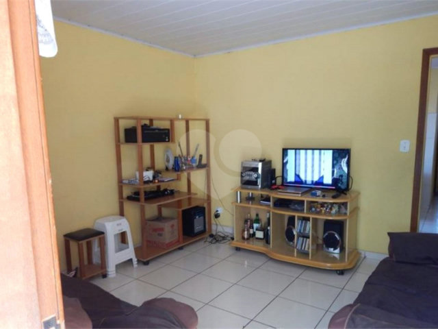 Casa à venda com 2 quartos em Tremembé, São Paulo, SP