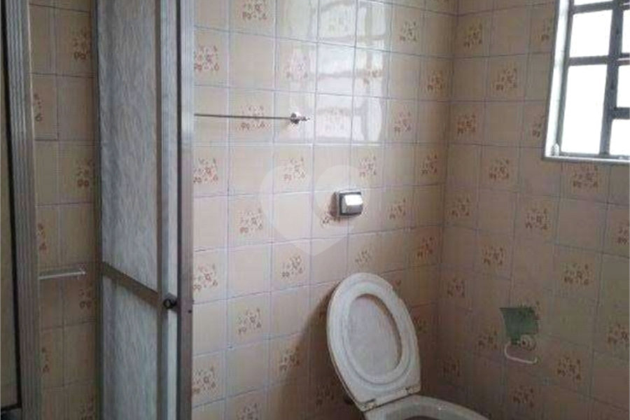 Casa Térrea à venda com 2 quartos em Parque Maria Domitila, São Paulo, SP