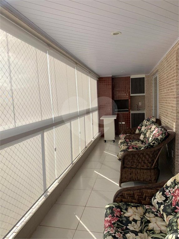 Apartamento à venda com 2 quartos, sendo 1 suíte,  em Indaiá, Bertioga, SP