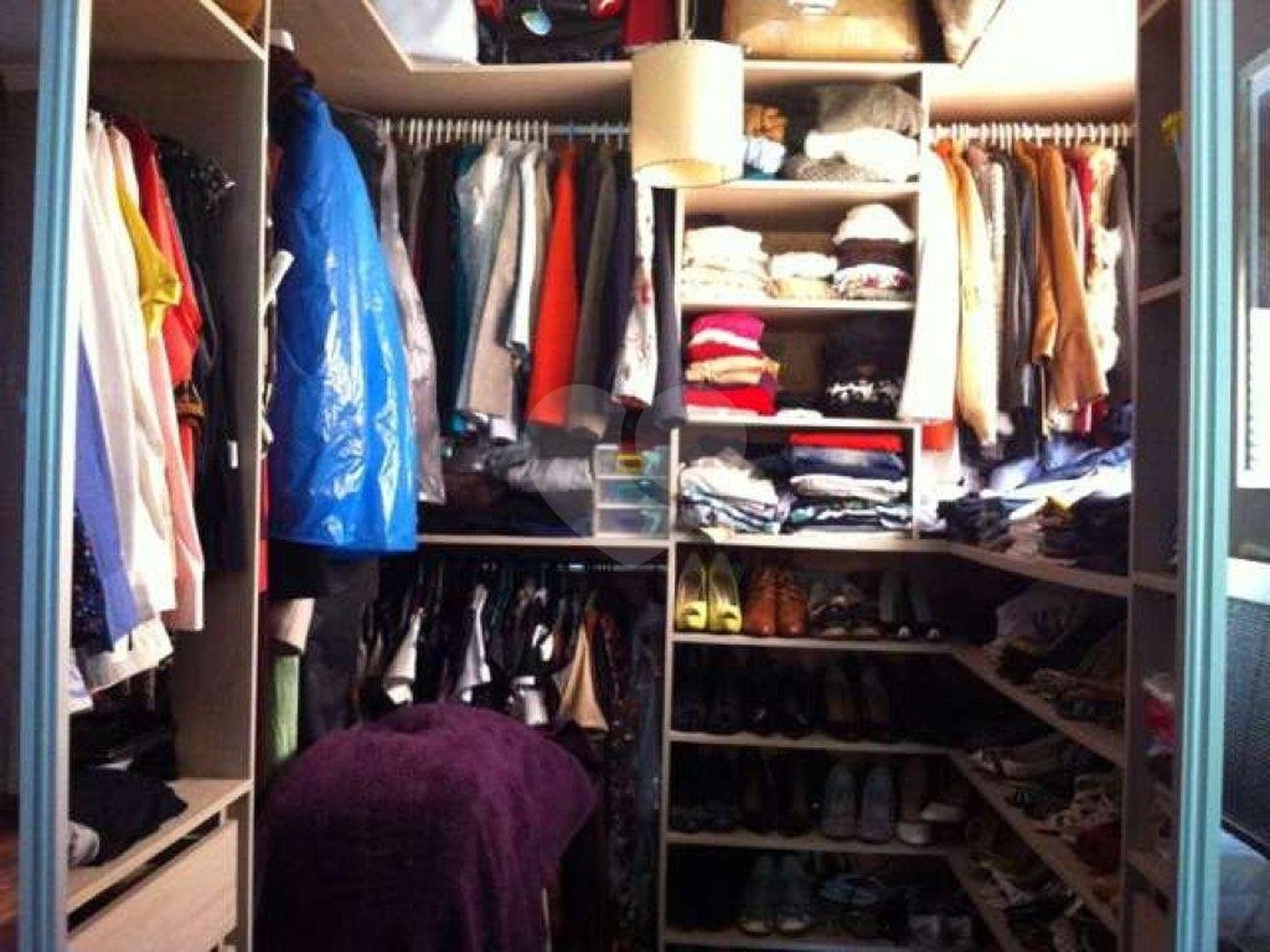 Sobrado à venda com 3 quartos, sendo 2 suítes,  em Jardim das Vertentes, São Paulo, SP