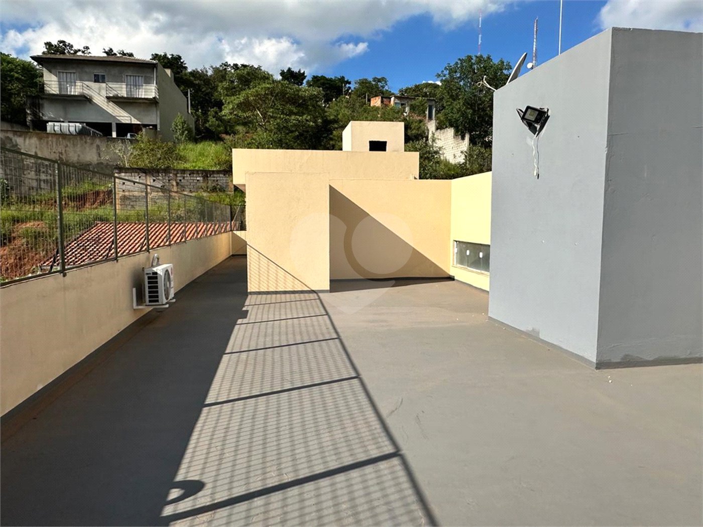 Sobrado à venda com 3 quartos, sendo 1 suíte, em Atibaia Belvedere, Atibaia, SP