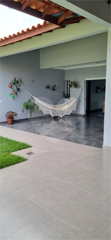 Casa à venda com 3 suítes no condomínio Residencial dos Lagos, Itupeva - SP