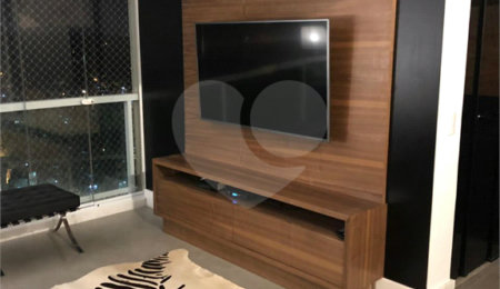 Apartamento à venda com 2 quartos, sendo 1 suíte,  em Campo Belo, São Paulo, SP