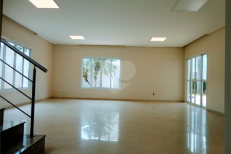 Casa à venda com 3 suítes no condomínio Residencial Jardim América, Vinhedo - SP