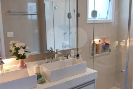 Apartamento à venda com 3 suítes em Vila Andrade, São Paulo, SP