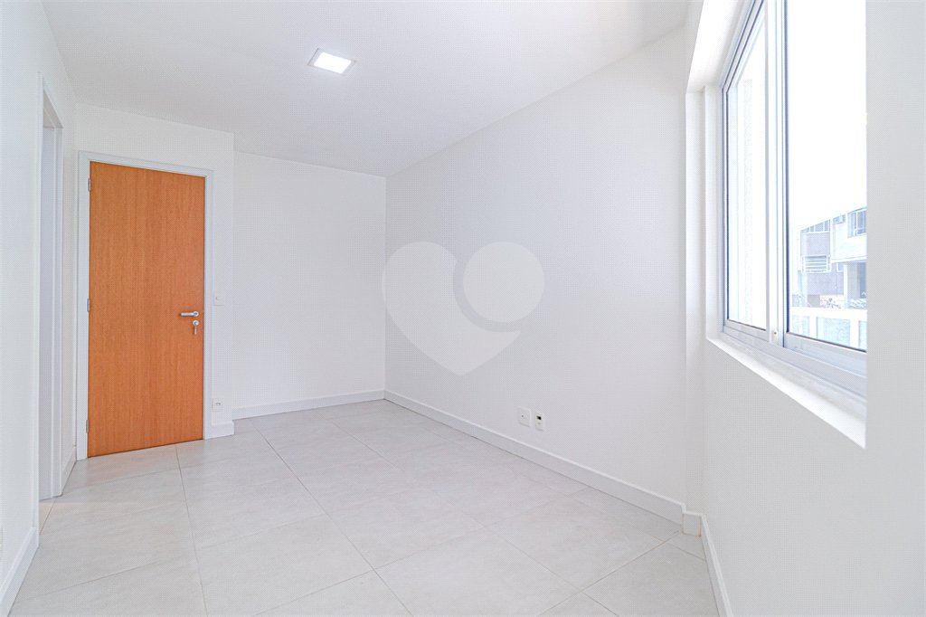 Apartamento à venda com 3 quartos, sendo 1 suíte, em Lagoa, Rio de Janeiro, RJ