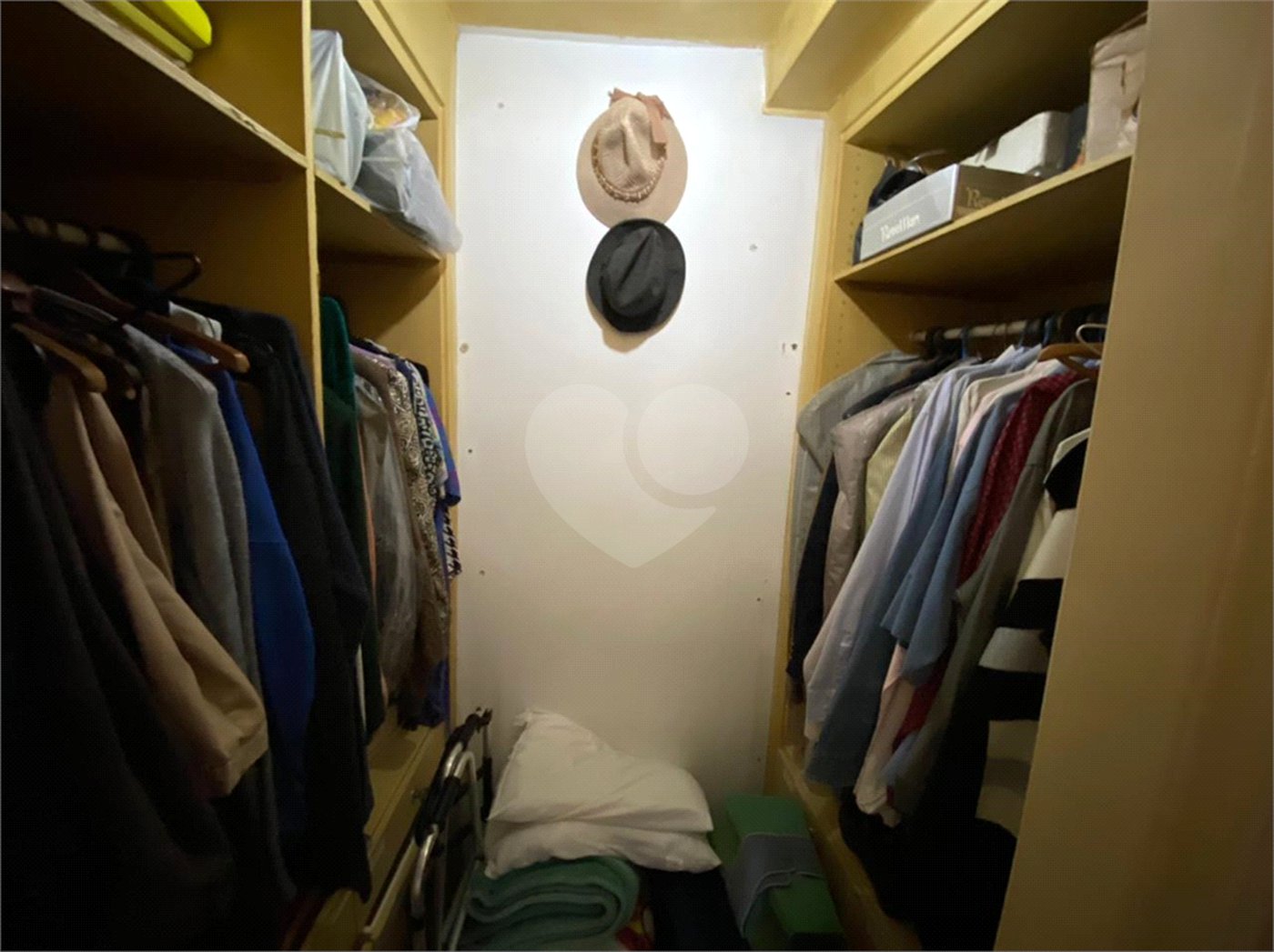 Apartamento à venda com 3 quartos, sendo 1 suíte, em Jardim Europa, São Paulo, SP