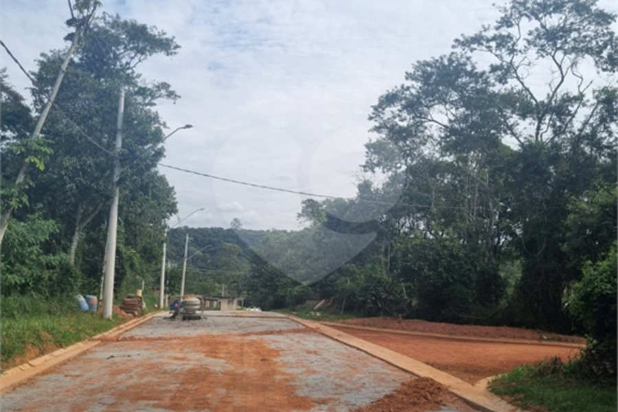 Terreno à venda em Transurb, Itapevi, SP
