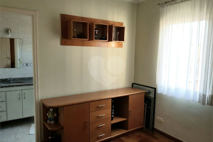 Sobrado à venda com 3 suítes em Santana, São Paulo, SP