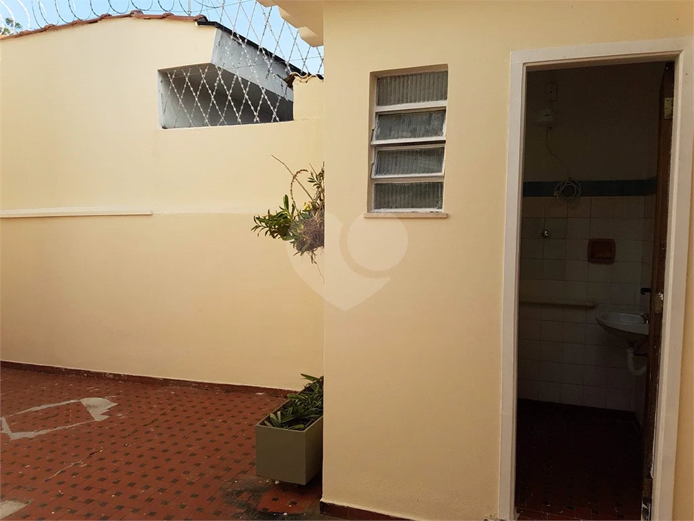Sobrado à venda com 3 quartos, sendo 1 suíte, em Brooklin, São Paulo, SP