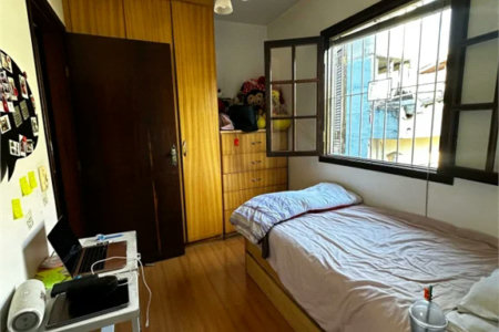 Sobrado à venda com 3 quartos, sendo 1 suíte, em Jardim Monte Kemel, São Paulo, SP