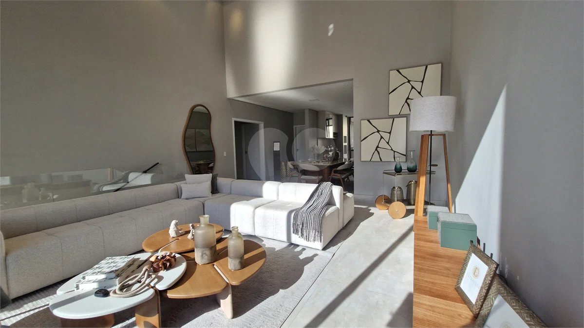 Casa Térrea de Alto Padrão no Condomínio Elementum | Totalmente Mobiliada e Decorada, 3 Suítes e Piscina