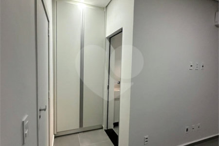 Casa à venda com 5 suítes no condomínio Riviera Santa Cristina Iii, Itaí - SP