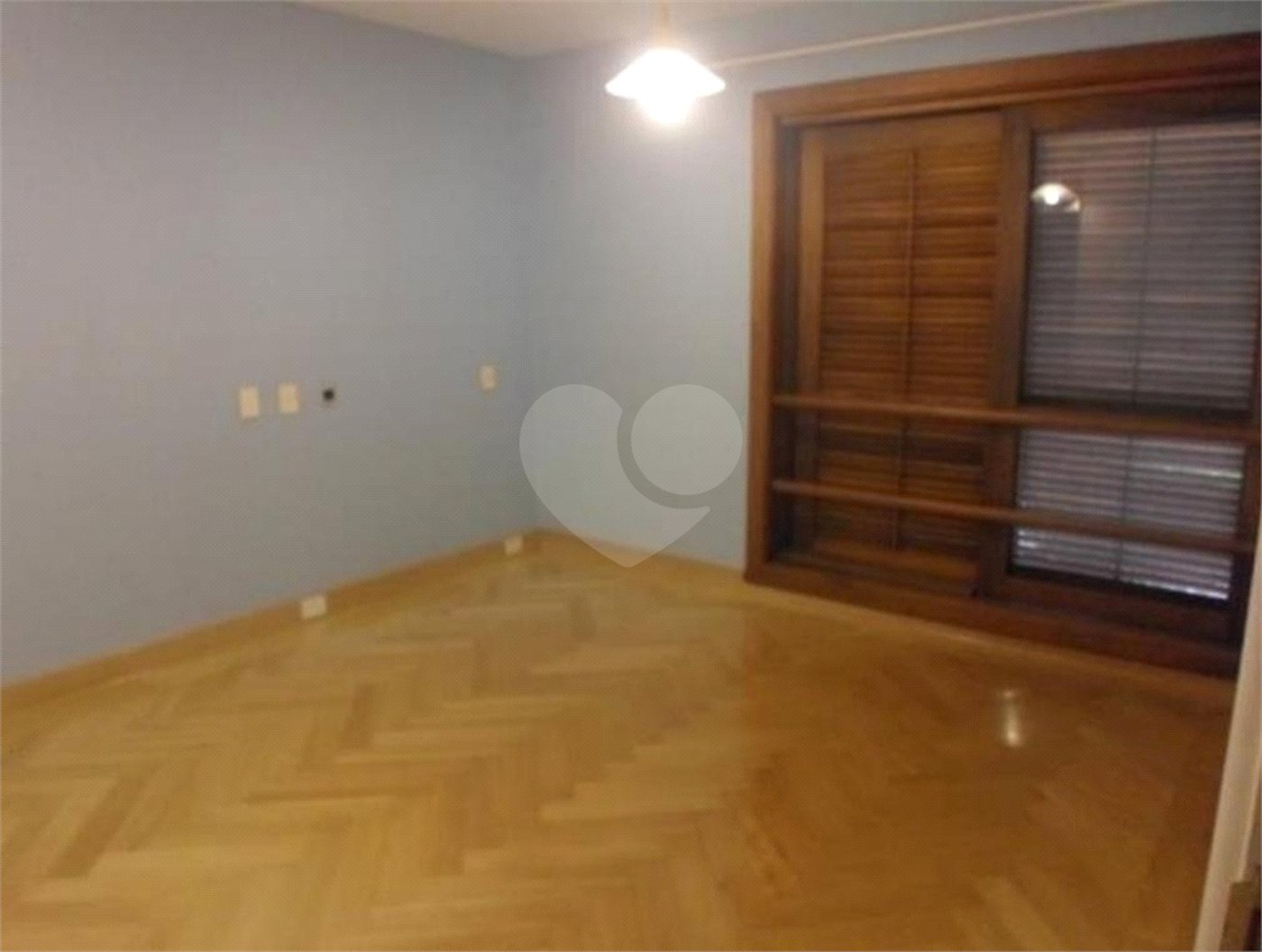 Casa à venda com 3 suítes em Nova Gardênia, Atibaia, SP