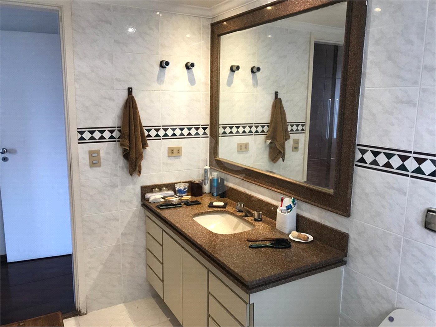 Apartamento à venda com 4 quartos, sendo 1 suíte, em Vila Monte Alegre, São Paulo, SP