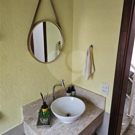 Sobrado à venda com 2 quartos, sendo 1 suíte,  em Vila Nova Mazzei, São Paulo, SP