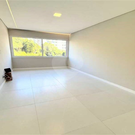 Apartamento à venda com 3 quartos, sendo 1 suíte, em Laranjeiras, Rio de Janeiro, RJ