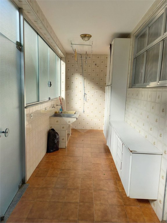 Sobrado à venda com 5 quartos, sendo 2 suítes,  em Tremembé, São Paulo, SP