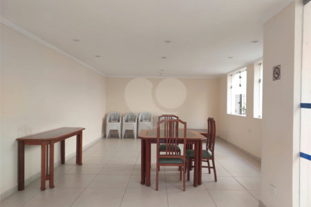 Apartamento à venda com 3 quartos em Vila Ipojuca, São Paulo, SP