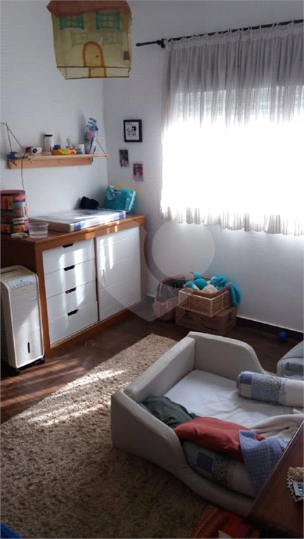 Sobrado à venda com 2 quartos em Chácara Monte Alegre, São Paulo, SP