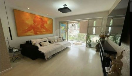 Apartamento à venda com 4 quartos, sendo 1 suíte,  em Tijuca, Rio de Janeiro, RJ