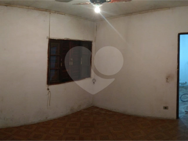 Sobrado à venda com 5 quartos, sendo 1 suíte,  em Vila Amália (zona Norte), São Paulo, SP
