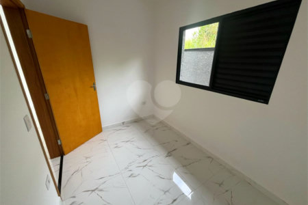 Casa à venda com 2 quartos, sendo 1 suíte,  no Centro, Bom Jesus dos Perdões, SP