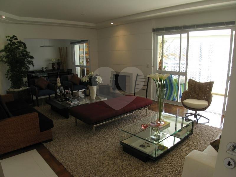Apartamento à venda com 4 suítes em Morumbi, São Paulo, SP