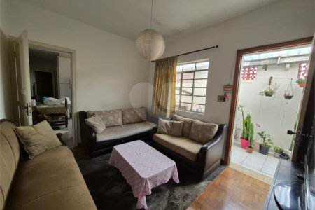 Casa Térrea à venda com 2 quartos em Vila Lageado, São Paulo, SP