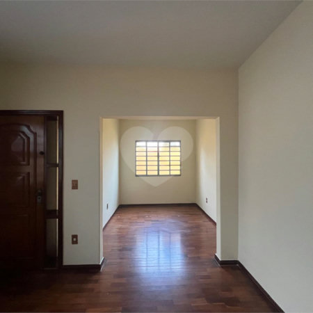 Casa à venda com 5 quartos, sendo 1 suíte, no Centro, Itapetininga, SP