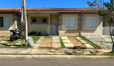 Casa à venda com 2 quartos em Vila Progresso, Itapetininga, SP