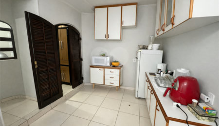 Casa Térrea à venda com 2 quartos, sendo 1 suíte,  em Parque Esmeralda, São Paulo, SP