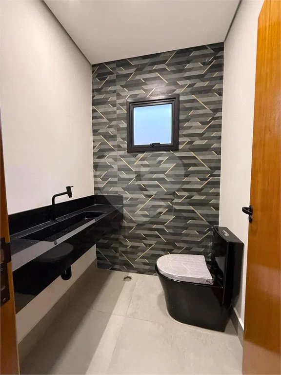 Casa à venda com 3 quartos, sendo 2 suítes, no condomínio Terra Caxambu, Jundiaí - SP
