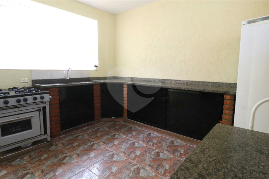 Sobrado à venda com 3 quartos, sendo 1 suíte, em Tremembé, São Paulo, SP