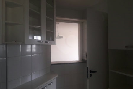 Apartamento à venda com 3 quartos, sendo 1 suíte, em Parada Inglesa, São Paulo, SP
