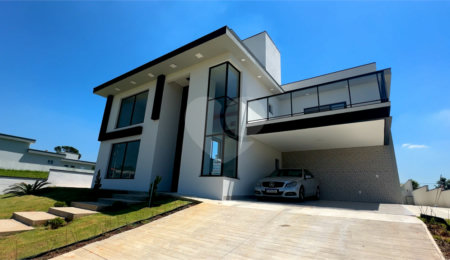 Casa à venda com 5 suítes no condomínio Terras de Mont Serrat, Salto - SP