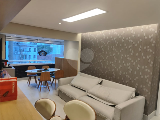 Apartamento à venda com 2 quartos, sendo 1 suíte,  em Santana, São Paulo, SP